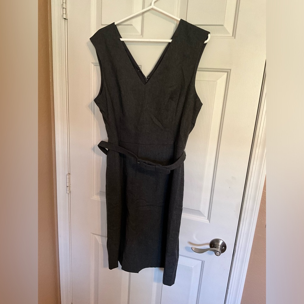 NWT Banana Republic Charcoal Gray Dress Size 14